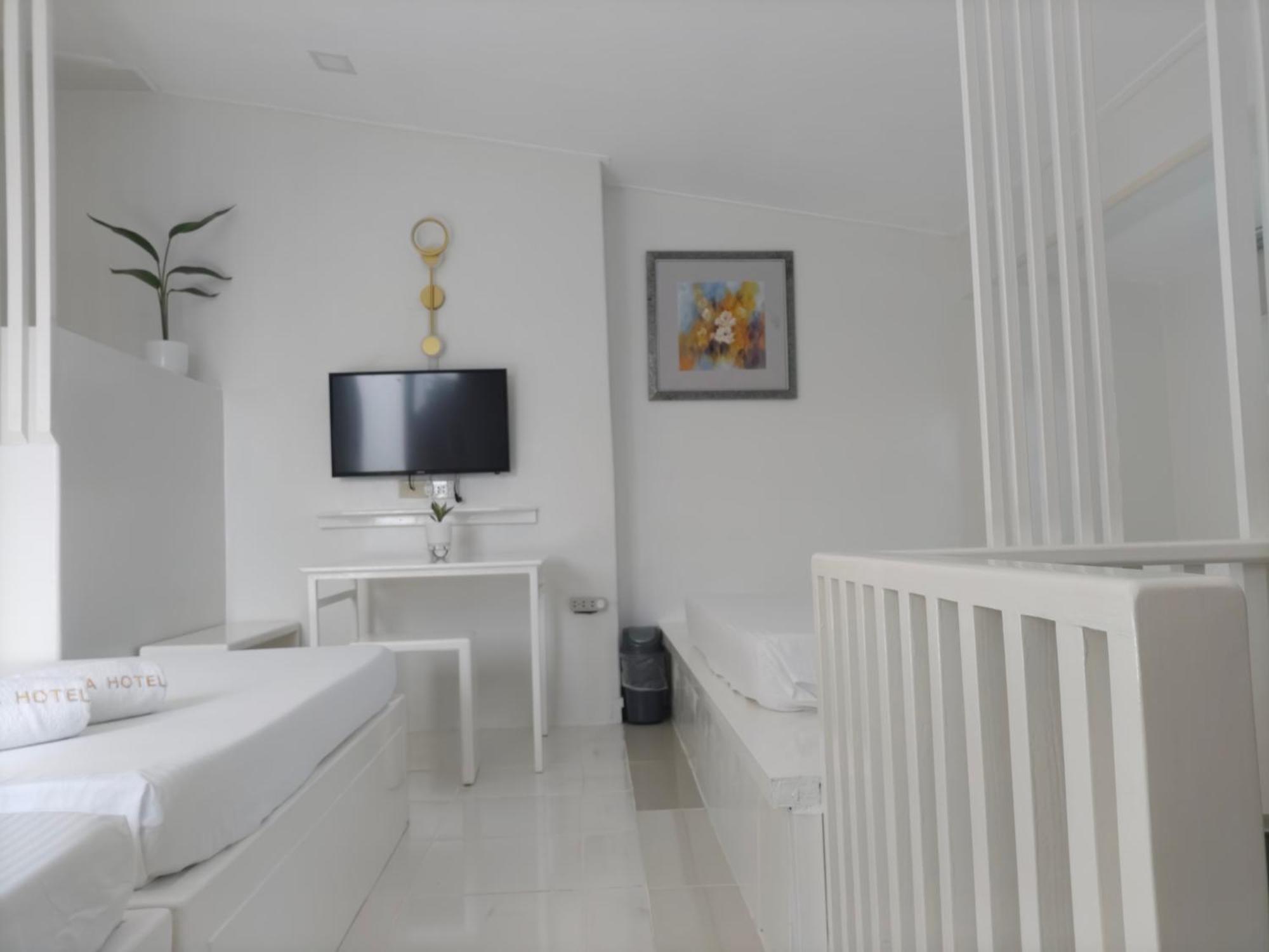 Mecasa Hotel Balabag  Dış mekan fotoğraf