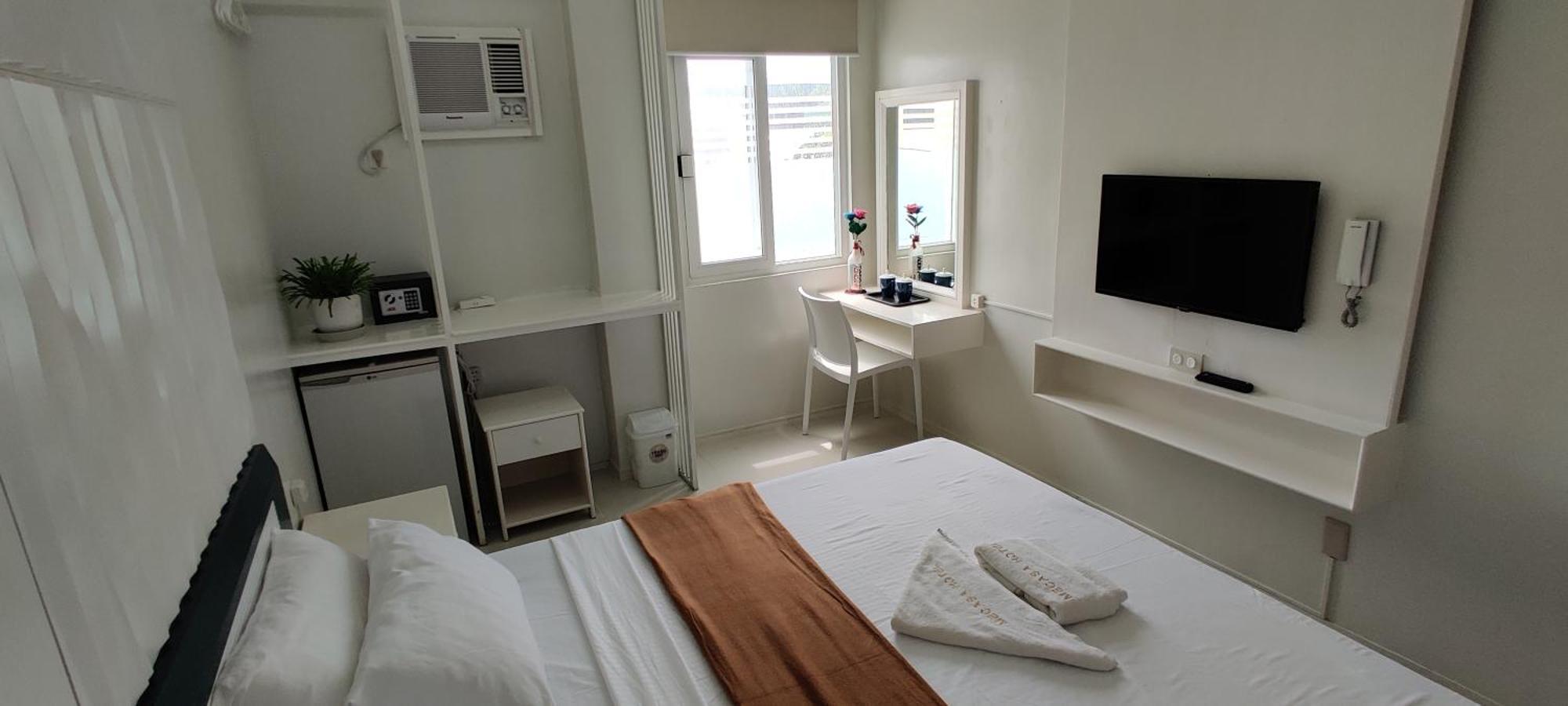 Mecasa Hotel Balabag  Dış mekan fotoğraf